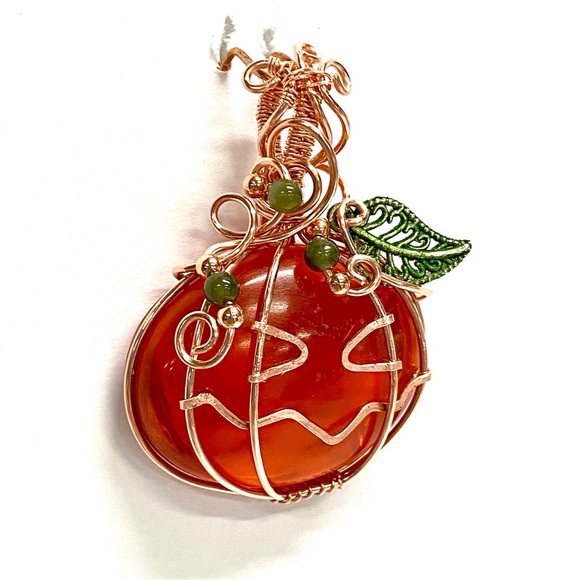 HANDMADE Jack-O-Lantern Resin Art Hand Wrapped Bare Copper Pumpkin Pendant - Picture 5 of 10